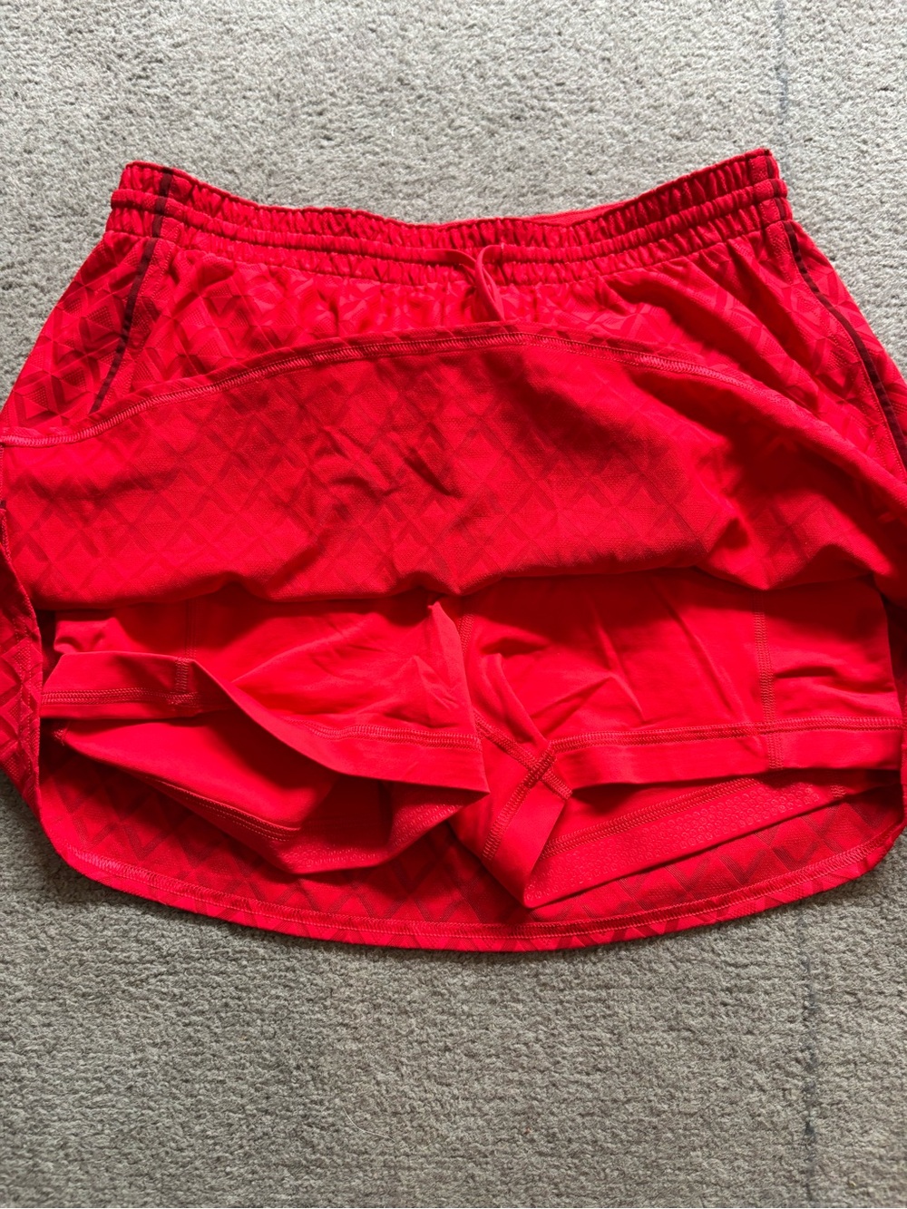 Lululemon Textured Mesh High-Rise Tennis Skirt – Red - Picture 3 of 9